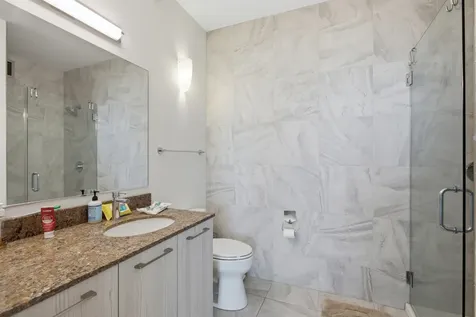 220 East East Illinois Street Chicago IL 60611