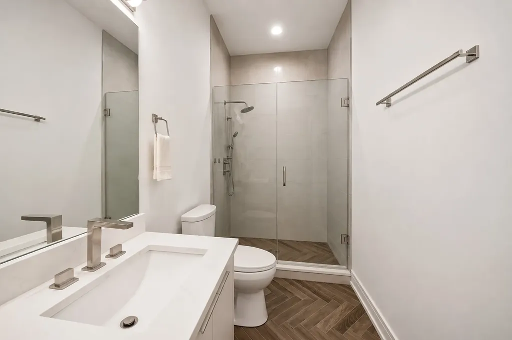 525 North Bishop Street Chicago IL 60642