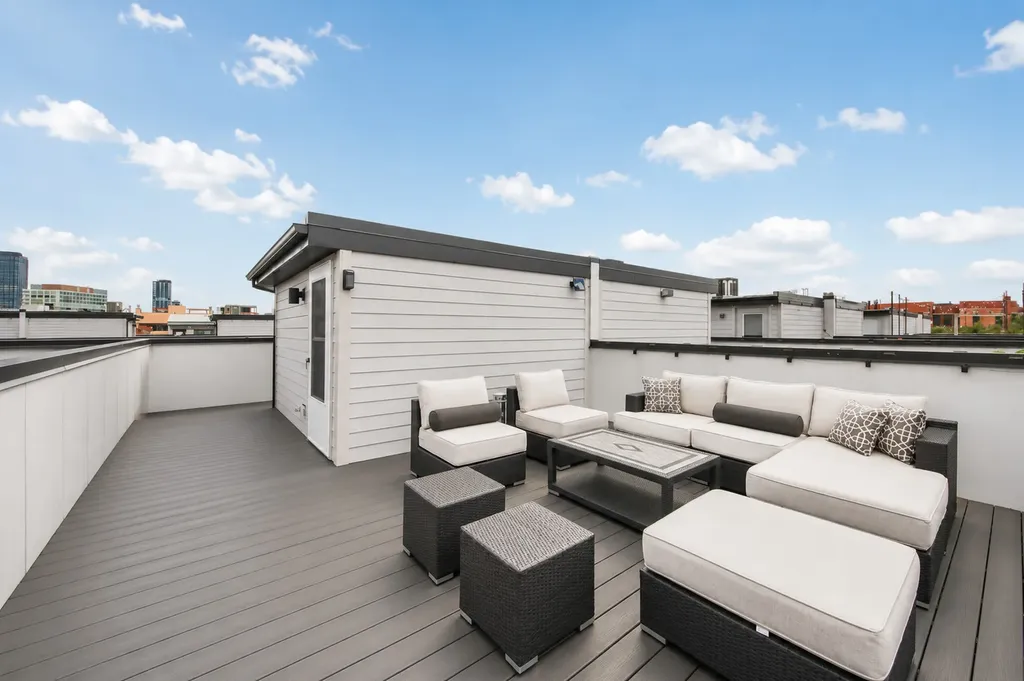 525 North Bishop Street Chicago IL 60642