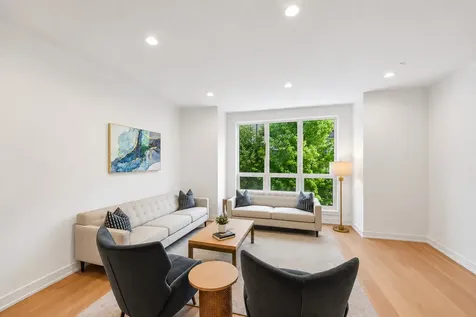 525 North Bishop Street Chicago IL 60642