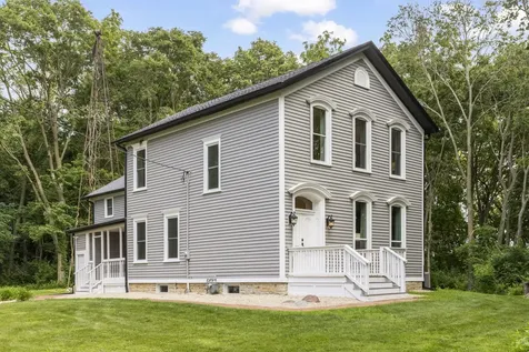 7479 Grove Road Oswego IL 60543