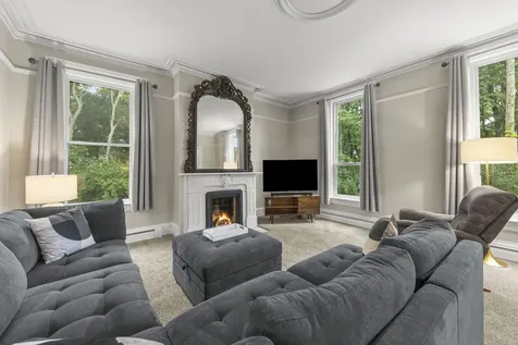 7479 Grove Road Oswego IL 60543