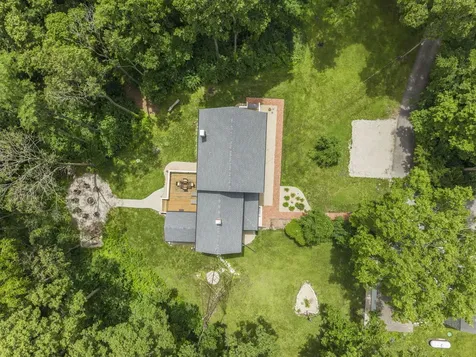 7479 Grove Road Oswego IL 60543