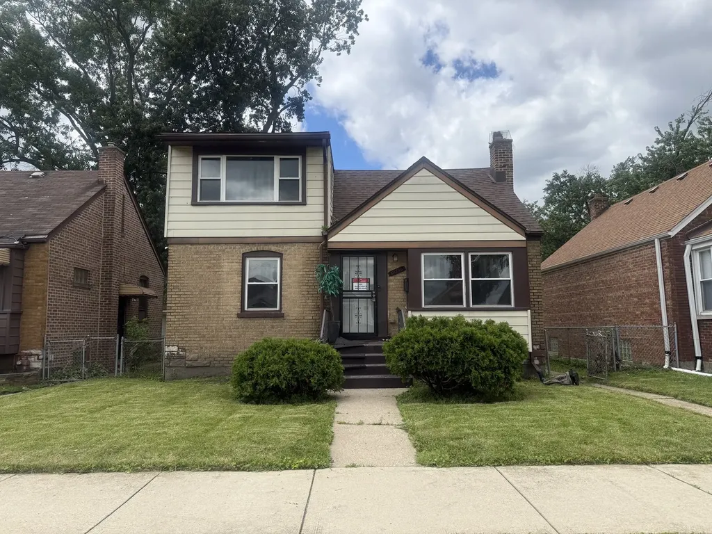 12716 South Green Street Chicago IL 60643