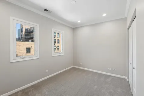 2524 West Bloomingdale Avenue Chicago IL 60647