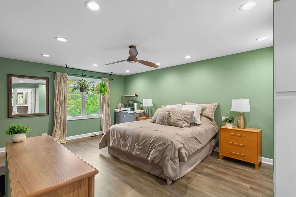 2100 59TH Street Downers Grove IL 60516