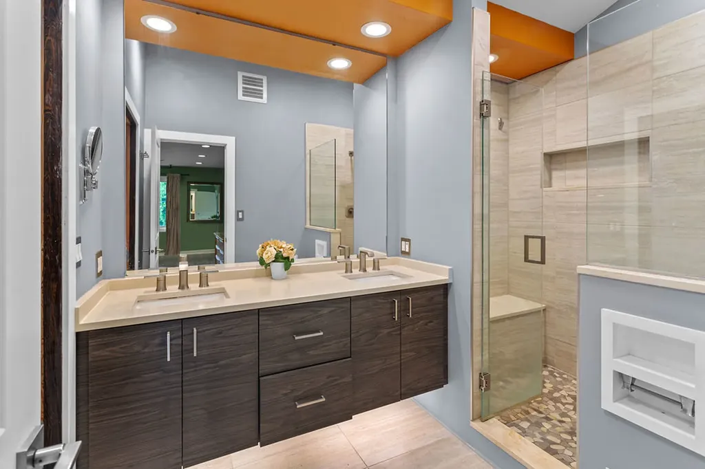 2100 59TH Street Downers Grove IL 60516