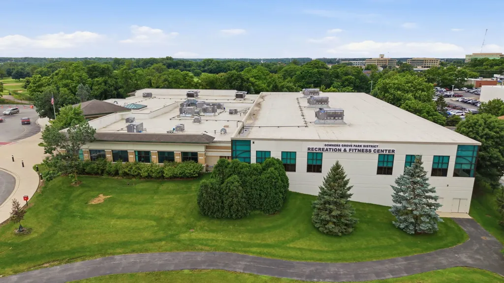 2100 59TH Street Downers Grove IL 60516