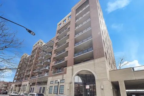 811 West 15th Place Chicago IL 60608
