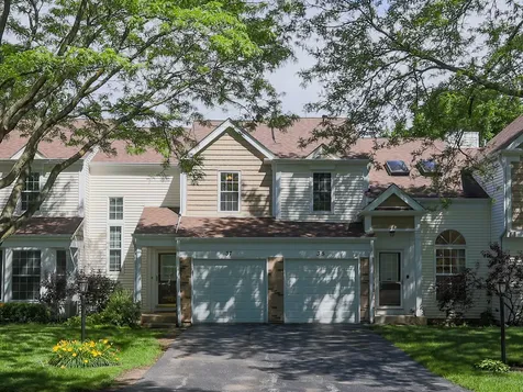 37 Carey Lane Streamwood IL 60107