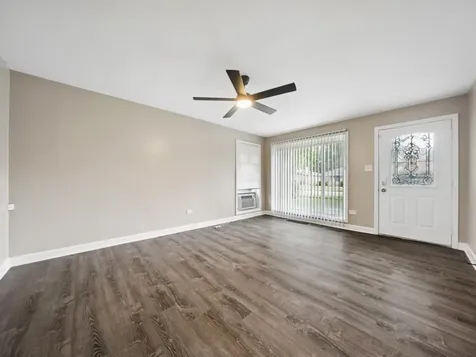14628 Dante Avenue Dolton IL 60419