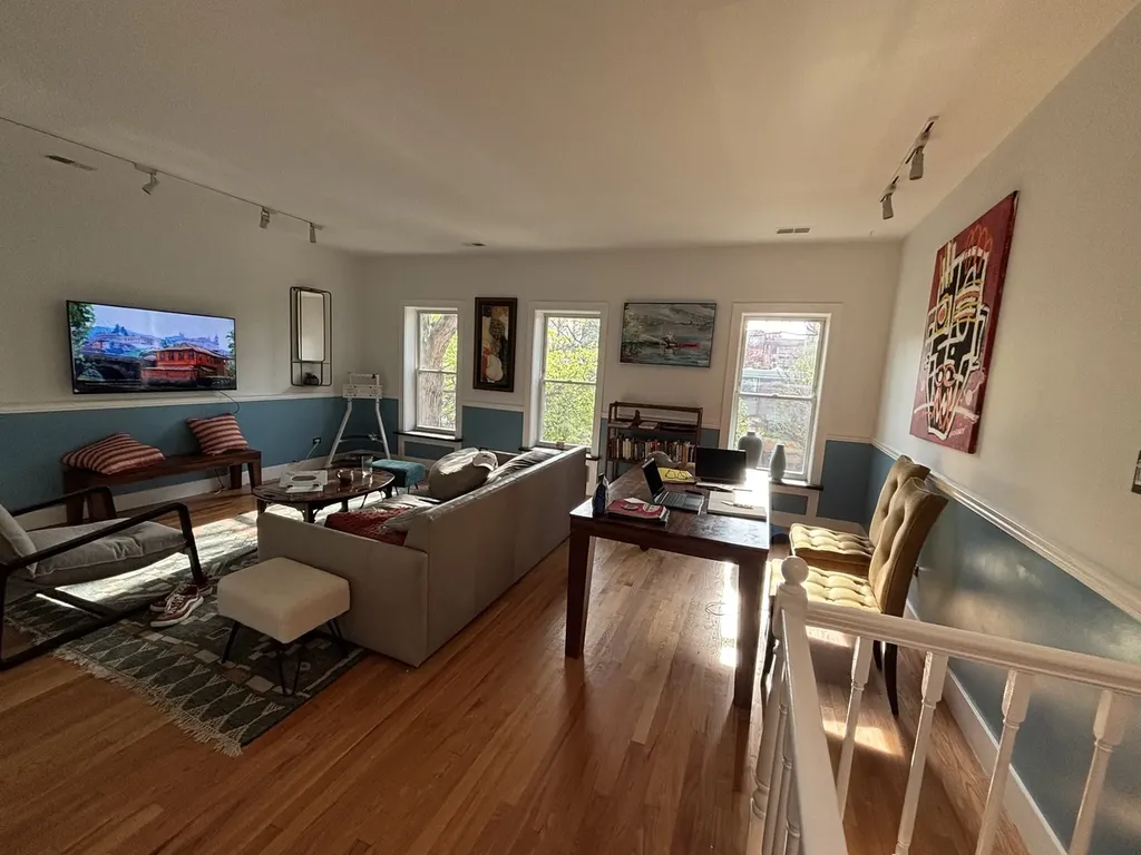 839 South Laflin Street Chicago IL 60607