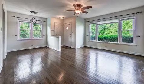 714 Chestnut Street Deerfield IL 60015
