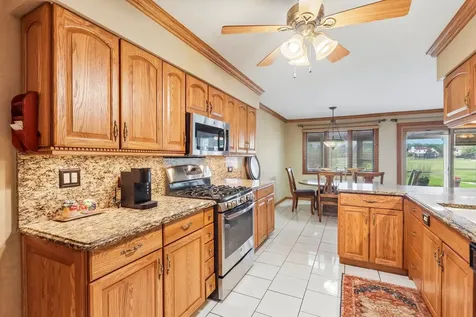 308 South Knollwood Drive Schaumburg IL 60193