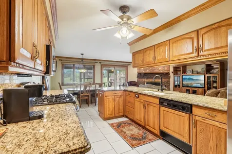 308 South Knollwood Drive Schaumburg IL 60193