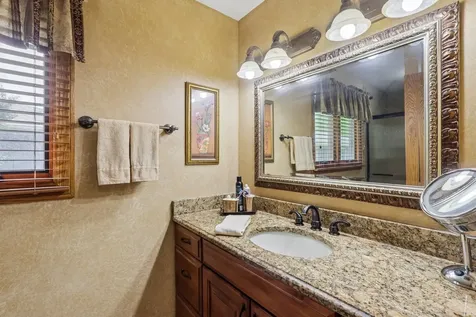 308 South Knollwood Drive Schaumburg IL 60193