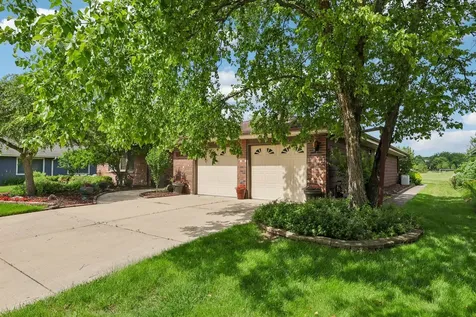 308 South Knollwood Drive Schaumburg IL 60193