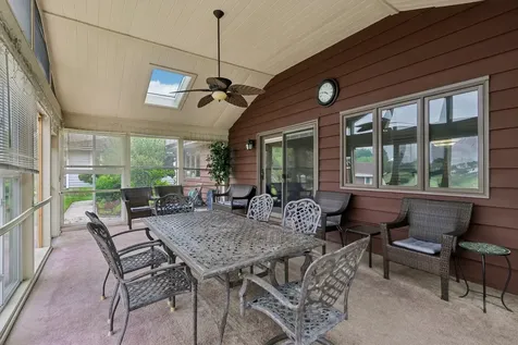 308 South Knollwood Drive Schaumburg IL 60193