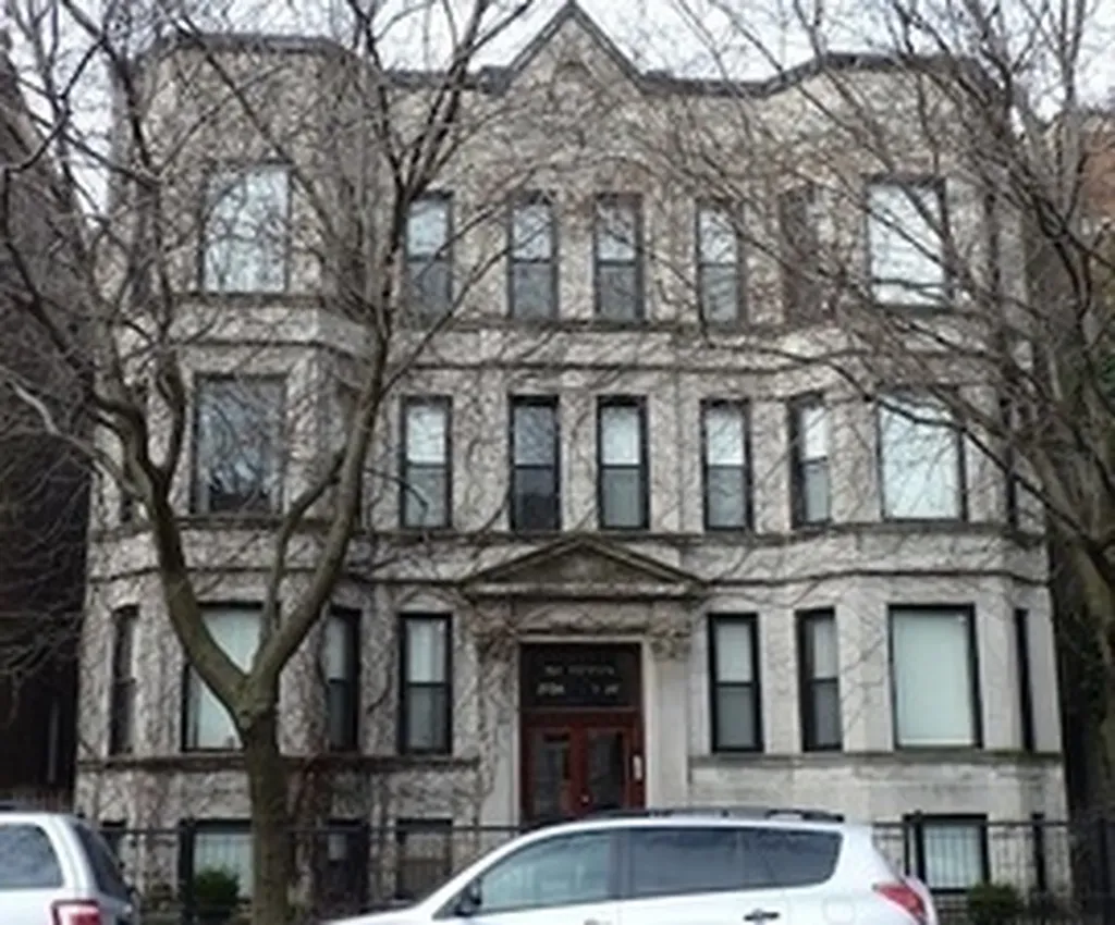 3736 North Sheffield Avenue Chicago IL 60613