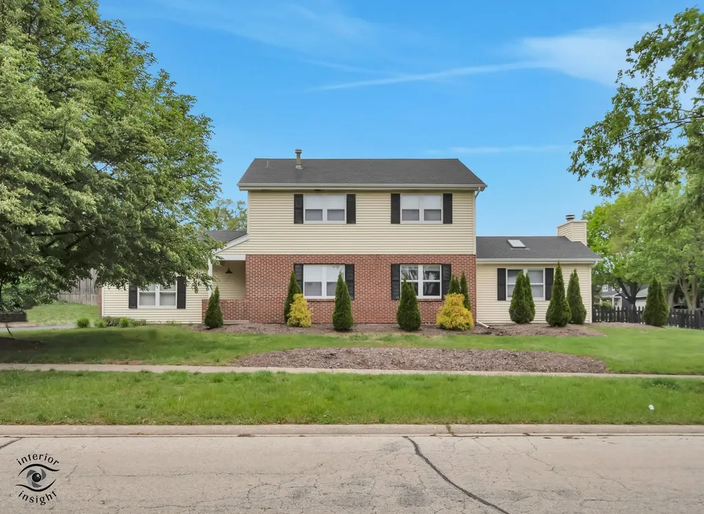 8348 Adbeth Avenue Woodridge IL 60517