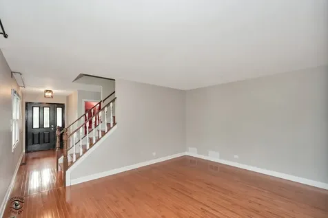 8348 Adbeth Avenue Woodridge IL 60517