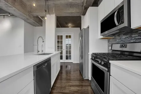 1000 West 15th Street Chicago IL 60608