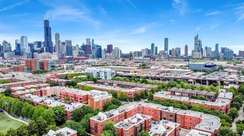 1000 West 15th Street Chicago IL 60608