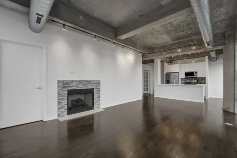 1000 West 15th Street Chicago IL 60608