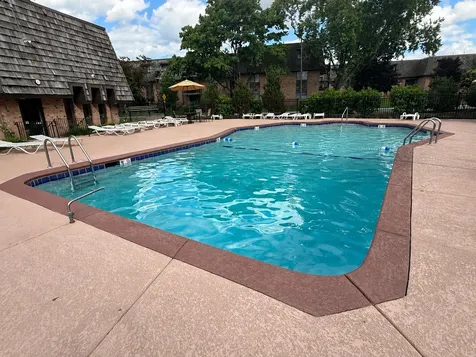 2 Oak Creek Drive Buffalo Grove IL 60089