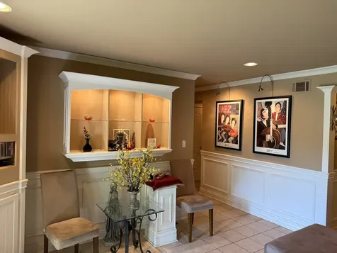 2 Oak Creek Drive Buffalo Grove IL 60089