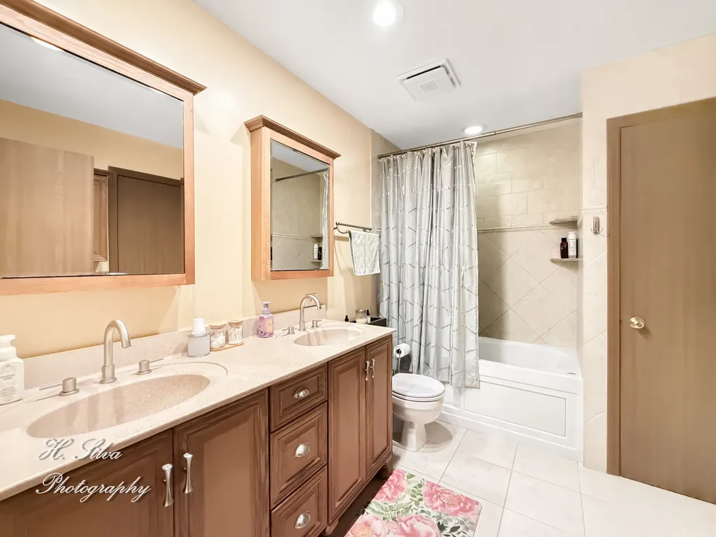 830 Dogwood Lane Lake In The Hills IL 60156