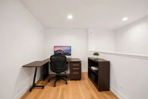 525 North Bishop Street Chicago IL 60642