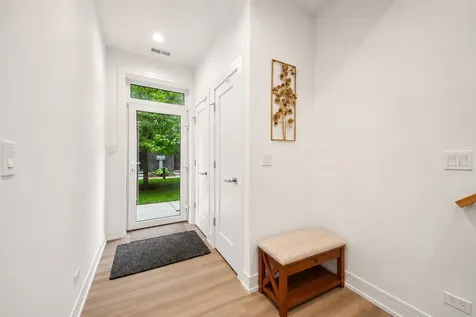 525 North Bishop Street Chicago IL 60642