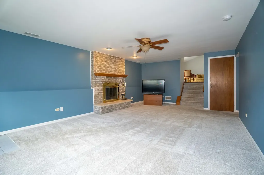 16409 Winding Creek Road Plainfield IL 60586