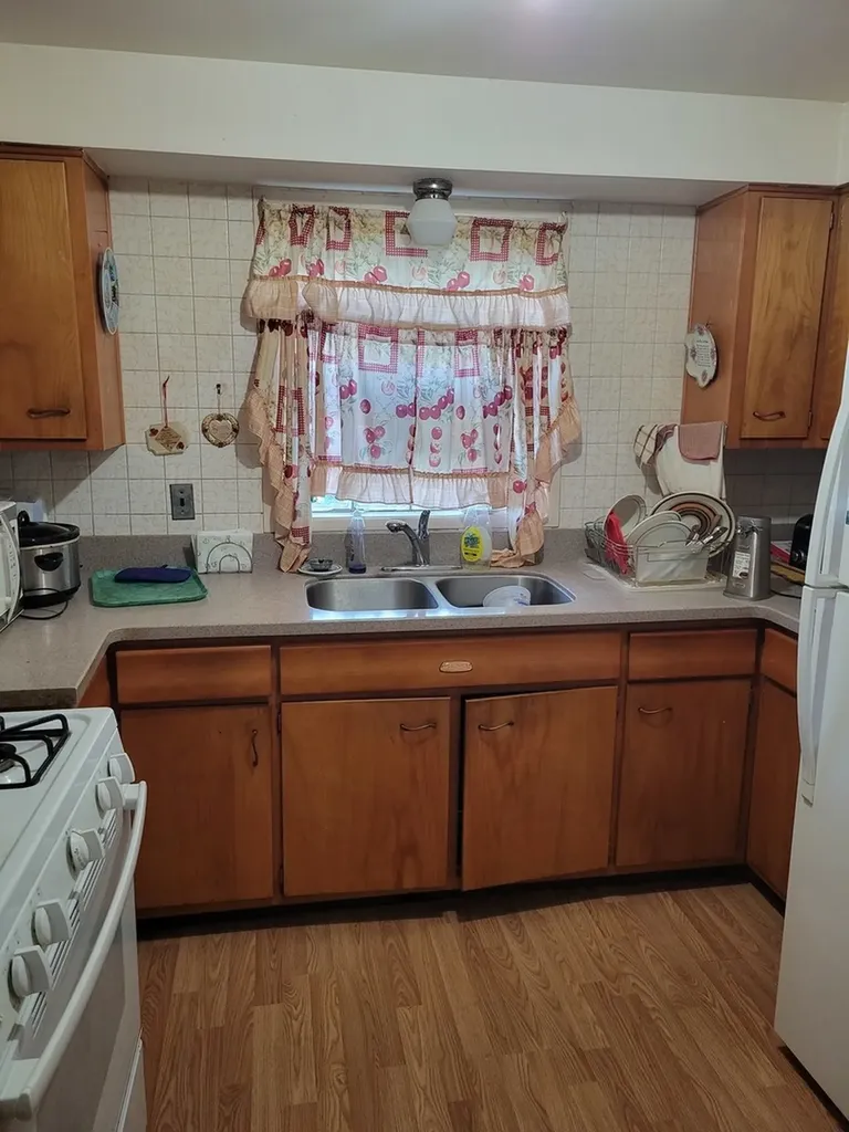 11759 South Laflin Street Chicago IL 60643