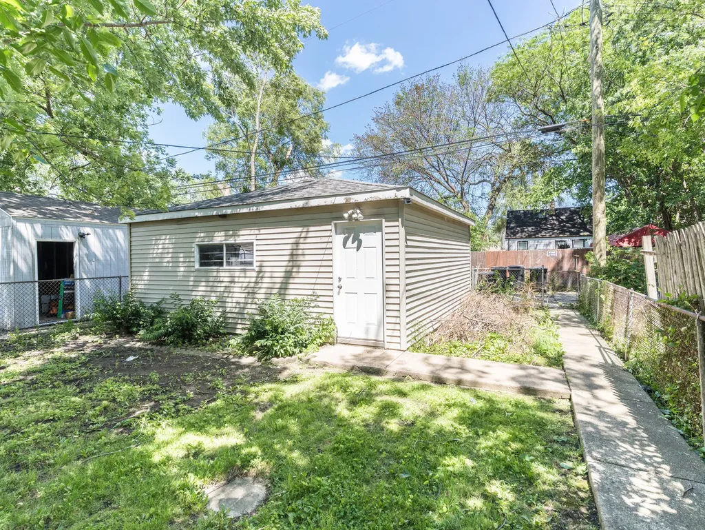 12241 South May Street Chicago IL 60643