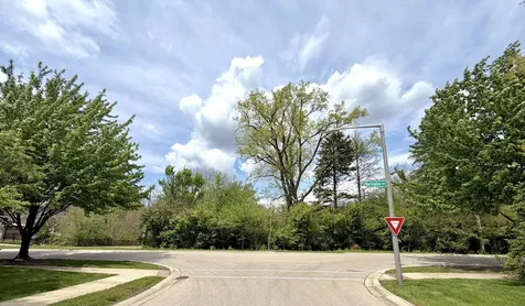 24w554 Burlington Avenue Naperville IL 60563