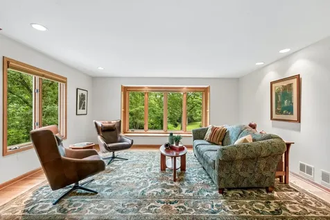 14 Brierwoods Lane Hawthorn Woods IL 60047