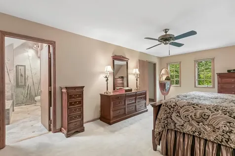 14 Brierwoods Lane Hawthorn Woods IL 60047