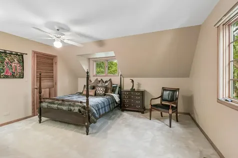 14 Brierwoods Lane Hawthorn Woods IL 60047