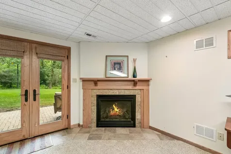 14 Brierwoods Lane Hawthorn Woods IL 60047