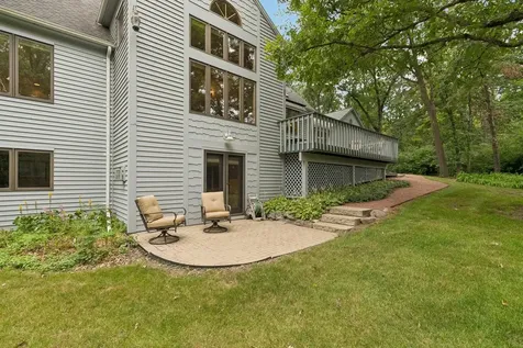 14 Brierwoods Lane Hawthorn Woods IL 60047
