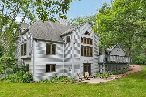 14 Brierwoods Lane Hawthorn Woods IL 60047