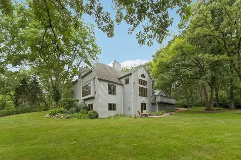 14 Brierwoods Lane Hawthorn Woods IL 60047
