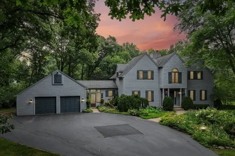 14 Brierwoods Lane Hawthorn Woods IL 60047