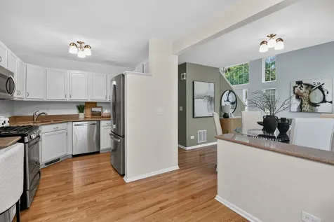999 Willow Street Itasca IL 60143