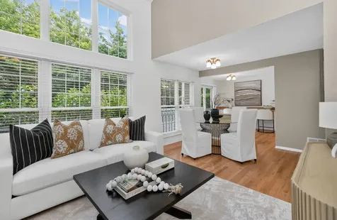 999 Willow Street Itasca IL 60143