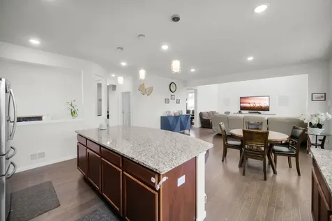 3919 Gold Cup Lane Naperville IL 60564