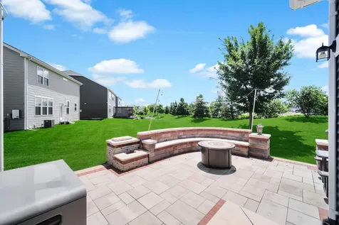 3919 Gold Cup Lane Naperville IL 60564
