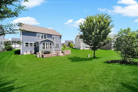 3919 Gold Cup Lane Naperville IL 60564